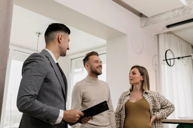 Essential Tips For Buying In a Competitive Market